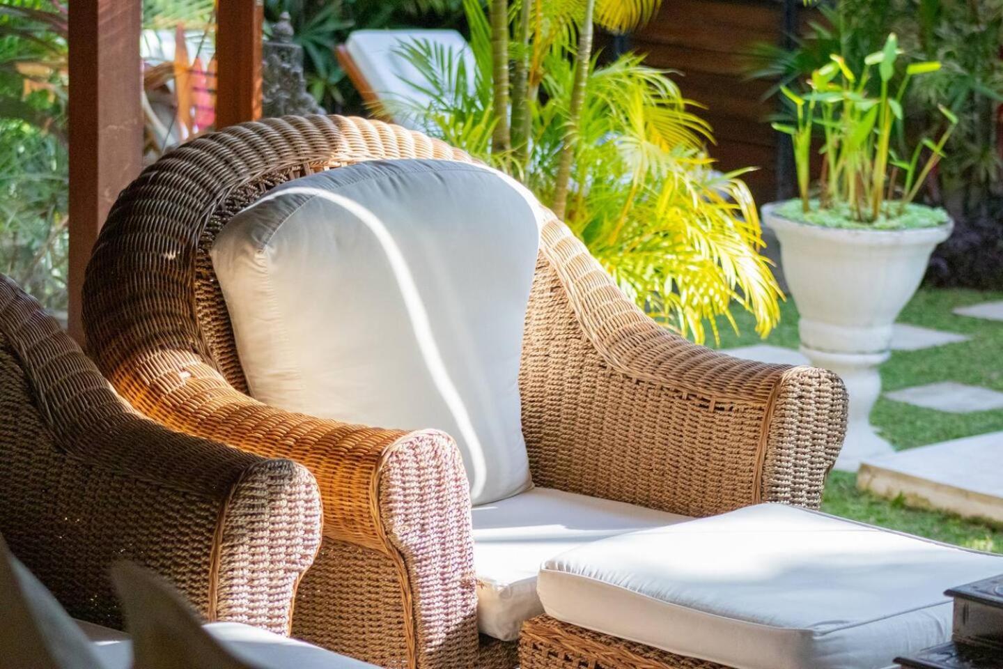 Heart Of Seminyak, 2Br, Sleeps 4, Walk To Bintang Villa Luaran gambar