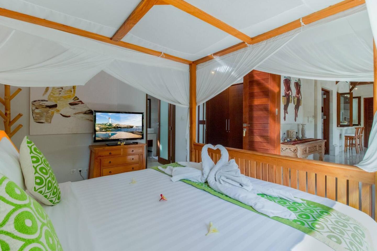 Heart Of Seminyak, 2Br, Sleeps 4, Walk To Bintang Villa Luaran gambar
